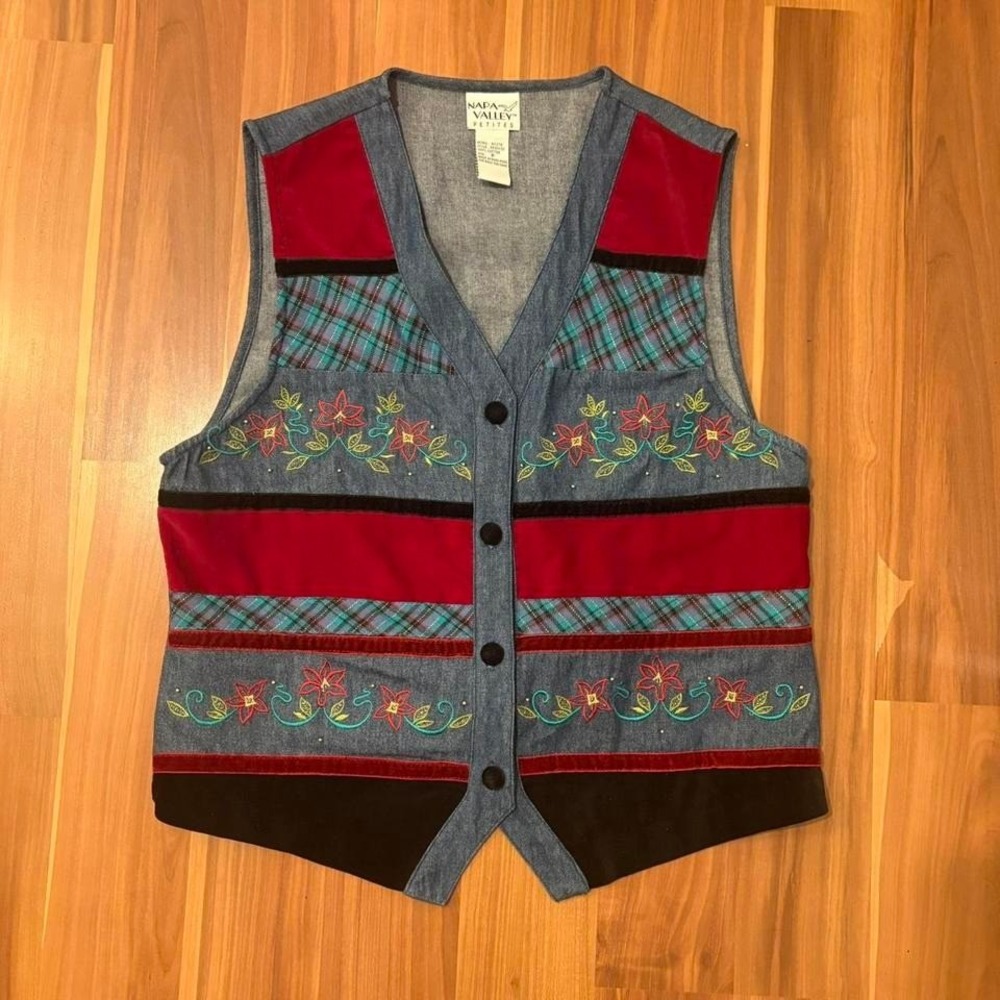 charming vintage 90s patchwork denim and velvet embroidered vest size small